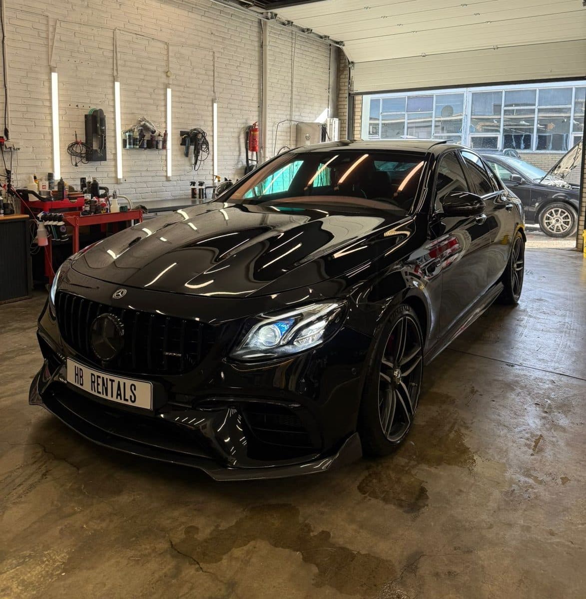 Mercedes-Benz E63s AMG